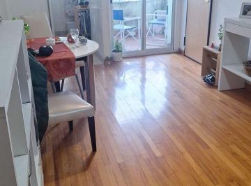 Departamento · 47m² · 3 Ambientes · Venta 3 Ambientes con Balcón Al Frente - Apto Cred.