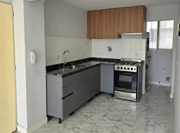 Departamento de 3 ambientes, La Matanza · Venta Depto 3 Amb Reciclado Nuevo Bcon Frente Cochera Apto Prof Bajas Exp Dueño