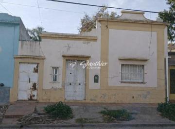 Casa de 5 ambientes, Zárate · Casa en Venta en Zárate
