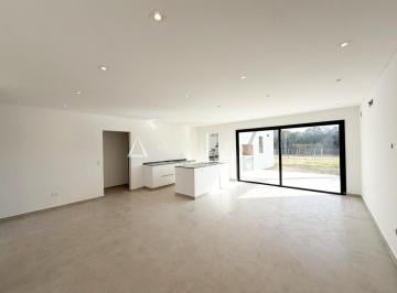 Casa · 185m² · 4 Ambientes · 2 Cocheras · Casa en Venta en Santa Lucia Pilar del Este