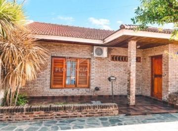 1782350254.jpg · Casa de 5 Ambientes con Cochera en Venta Ubicado en Brandsen, G. B. a. Zona Sur