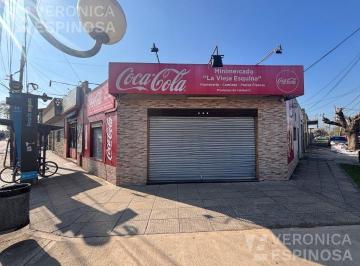 Local comercial · 122m² · 1 Cochera · Local en Venta, Moron Sur