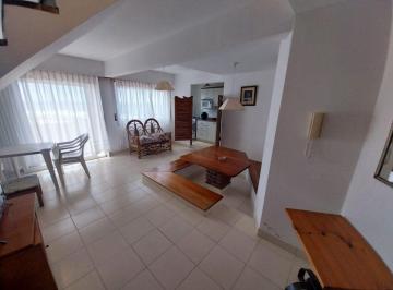 Departamento de 3 ambientes, Villa Gesell · En Venta Departamentos de 3 Ambientes Frente Al Mar en Zona Centro, Villa Gesell