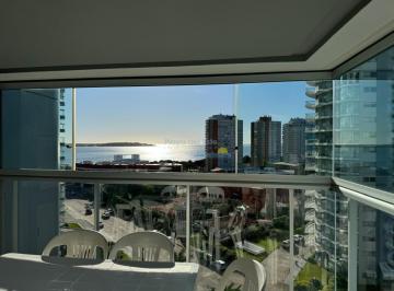 Foto1 · Apartamento de 2 Dorm. en Alquiler Temporal en Torre Miami Boulevard, Playa Mansa
