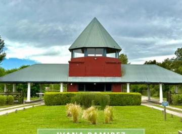 Terreno · 2000m² · Lote en Venta 2000 m² Toma Vehículo en Parte de Pago - Espinillo Golf Club de Campo, Luján.