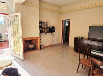 PH · 104m² · 4 Ambientes · PH de 4 Ambientes con Terraza Propia