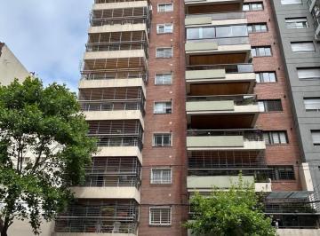 Departamento de 4 ambientes, Caballito · Exclusivo Piso de Categoria 4 Amb - Cochera - Terraza Propia
