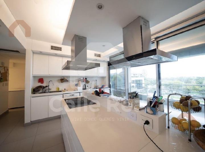 Departamento · 350m² · 6 Ambientes · 2 Cocheras