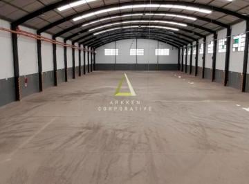 Bodega-Galpón · 6115m² · Nave Industrial en Alquiler en Vicente Lopez