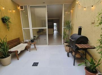 Departamento de 5 ambientes, Maipú · Venta de Dúple en Maipu - 2 Habitaciones 2 Baños y Cochera - Apto Crédito Hipotecario