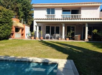 Casa de 10 ambientes, Godoy Cruz · Casa en Palmares 3era Etapa | 3 Suites, Piscina, Cochera Para 3 Vehículos