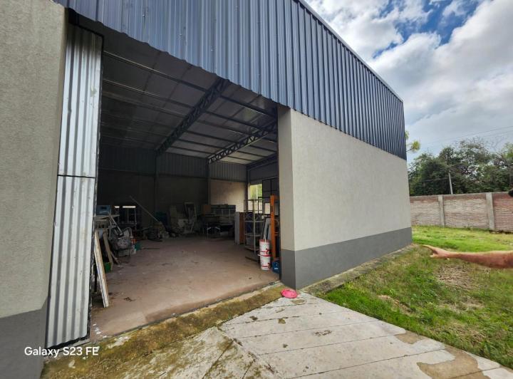 Local comercial · 250m²