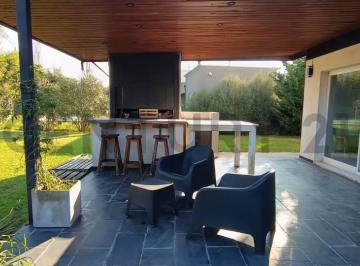 Casa · 266m² · 5 Ambientes · 2 Cocheras · Venta Casa 5 Amb + Dependencia Haras Santa Maria - Escobar