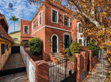Casa · 324m² · Casa en Tigre Venta