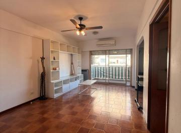 Departamento · 66m² · 3 Ambientes · 1 Cochera · Departamento en Venta en Balvanera (Belgrano Al 2900) de 3 Amb.
