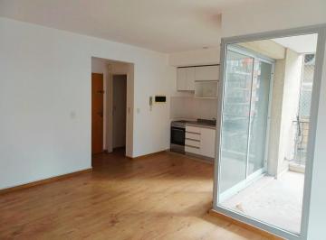 Departamento · 52m² · 2 Ambientes · Alquiler Departamento Dos Ambientes con Balcón Aterrazado Baño y Toilette Categoría Caballito
