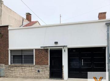 Casa · 202m² · 3 Ambientes · Casa en Venta - 2 Dorm. 2 Baños - 268 m² - Don Bosco