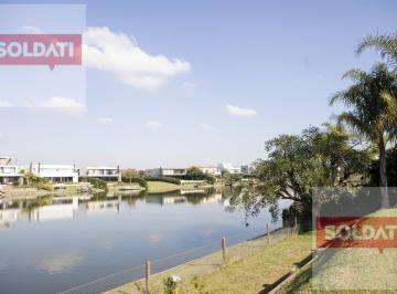 Casa · 277m² · 6 Ambientes · 2 Cocheras · Casa en Venta Al Lago Central Golf Nordelta