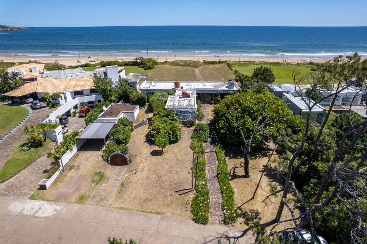 ,Punta Ballena,Otros Paises