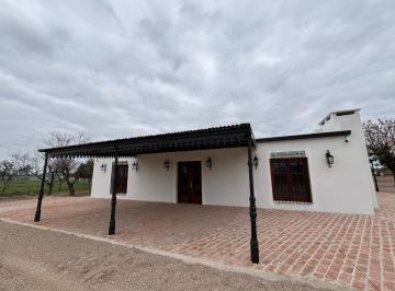 La Filomena, casa de campo.
Historia, patrimonio y naturaleza en un solo lugar · Casa de Campo en Venta