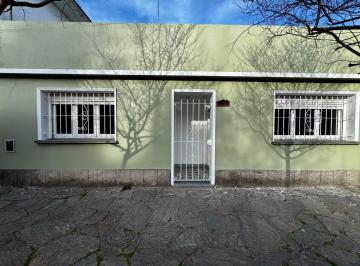 PH · 72m² · 3 Ambientes · PH 3 Ambientes a La Calle con Patio y Galpón | Dorrego 3818 | Mar del Plata