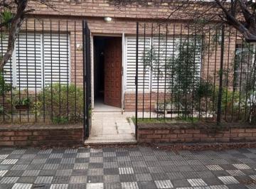 Casa de 7 ambientes, Córdoba · Casa en Venta B° Empalme - Oportunidad, 3 Dotmitorios, Patio y Pileta - Escritura