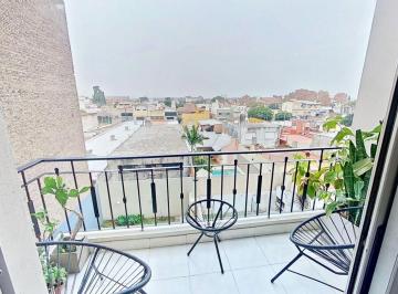 Departamento · 74m² · 3 Ambientes · Departamento 3 Amb a La Venta en Caseros!