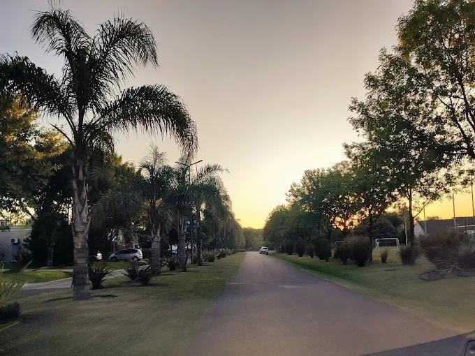 Barrio Cerrado Santa Ana., Francisco Alvarez, Moreno