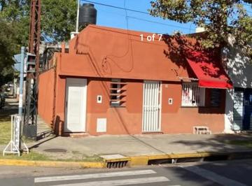 Casa de 3 ambientes, Rosario · Casa a La Venta: Av Presidente Perón 3209 y Vera Mujica