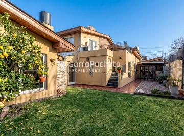 Casa · 196m² · 5 Ambientes · 2 Cocheras · Venta Casa 5 Ambientes en Ramos Mejia