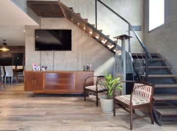 Casa · 280m² · 5 Ambientes · 2 Cocheras · Casa de 3 Dorm. en Venta Barrio La Pampeana