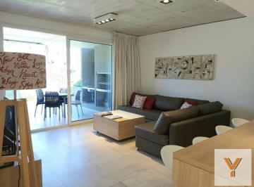 Departamento · 60m² · 2 Ambientes · 1 Cochera · Departamento en Venta - 1 Dormitorio 1 Baño - 67 m² - Pinamar