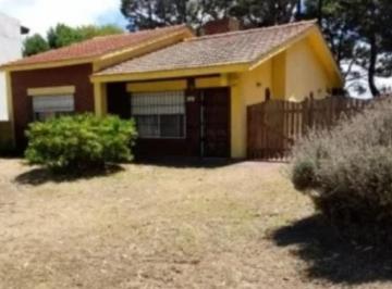 Casa · 80m² · 3 Ambientes · Casa en Venta - 2 Dorm. 1 Baño - Mar del Tuyú