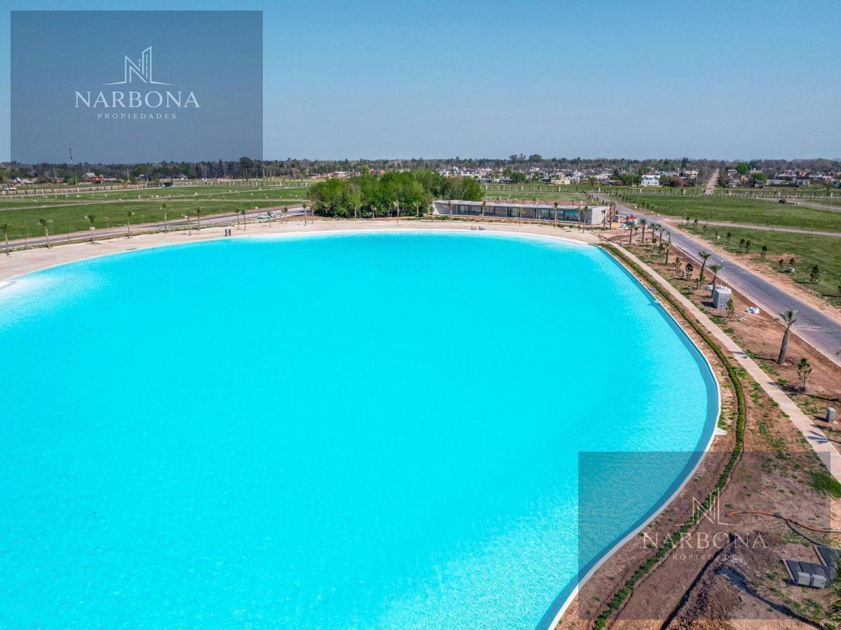 Vida Lagoon, Vida Crystal Lagoon, Zona 16