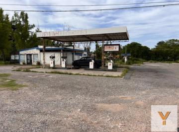Edificio · 98m² · 3 Ambientes · Edificio Comercial en Venta - Local - 2 Baños - 3.720 m² - Arrecife