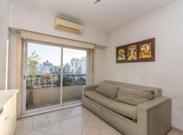 Departamento · 75m² · 4 Ambientes · Depto en Venta 4 Amb con Balcon Flores Luminoso