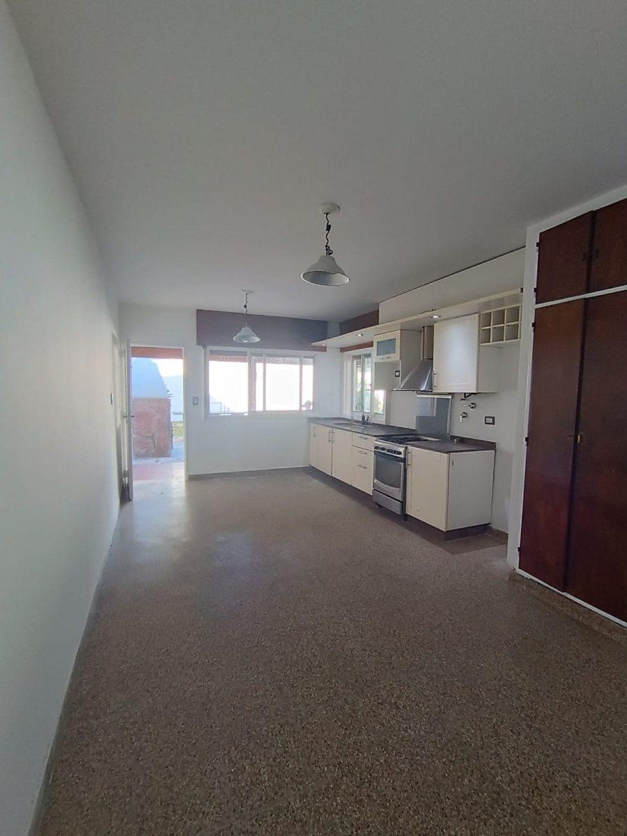 Avenida Vives 3500