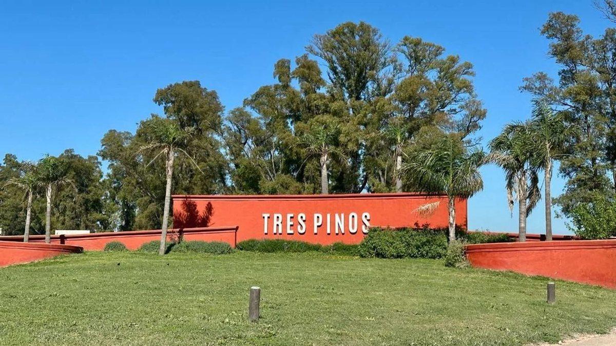 Calle Desconocida  S/N,  Villa de Campo Los Tres Pinos, Luján