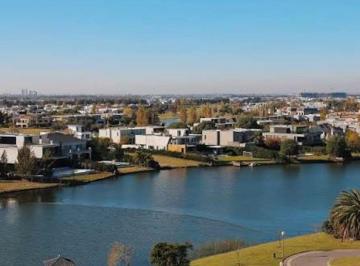 Terreno · 770m² · Lote en Venta Casuarinas Nordelta Al Agua Financia