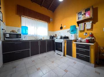 Casa · 172m² · 3 Ambientes · 1 Cochera · Venta Casa 3 Ambientes Apta Credito - Jose C Paz