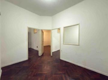Departamento · 46m² · 2 Ambientes · Venta 2 Amb - Tipo Oficina, a Reciclar - Balvanera