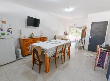 Departamento · 78m² · 3 Ambientes · Moderno Departamento en Venta de 2 Dorm.