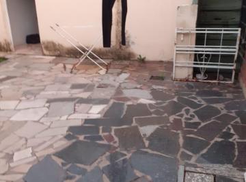 PH de 2 ambientes, Lanús · Alquilo PH 2 Amb con Patio S/exp