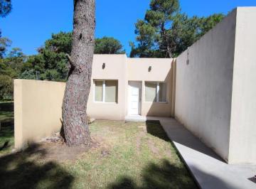 Casa · 180m² · 9 Ambientes · 3 Cocheras · Casa en Venta - 6 Dorm. 3 Baños - Necochea
