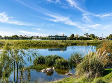 Terreno · 600m² · 1 Ambiente · 1 Cochera · Terreno - Santa Clara del Mar