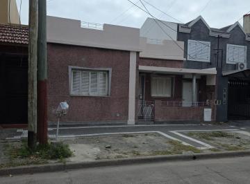 GIG-GIG-5249_2 · Casa 3 Ambientes. | Fray Julian Lagos Al 700