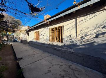 Casa de 3 ambientes, San Rafael · Casa + Departamentos en 700 m² - Múltiples Unidades, Múltiples Posibilidades!
