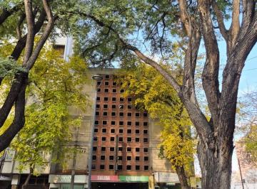 Departamento de 1 ambiente, Ciudad de Mendoza · Se Vende Cochera Céntrica a Muy Buen Precio
