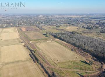 Terreno · 1489m² · Venta Lote en El Cabriolet, Pilará