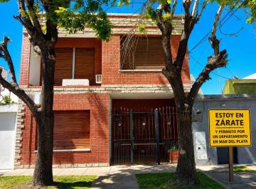 PH · 98m² · 4 Ambientes · PH en Zarate